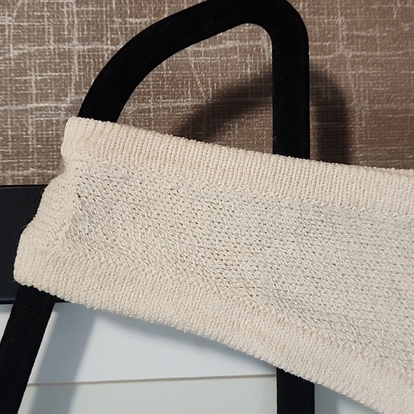 St. John Basics Sleeveless Top - Picture 6 of 9